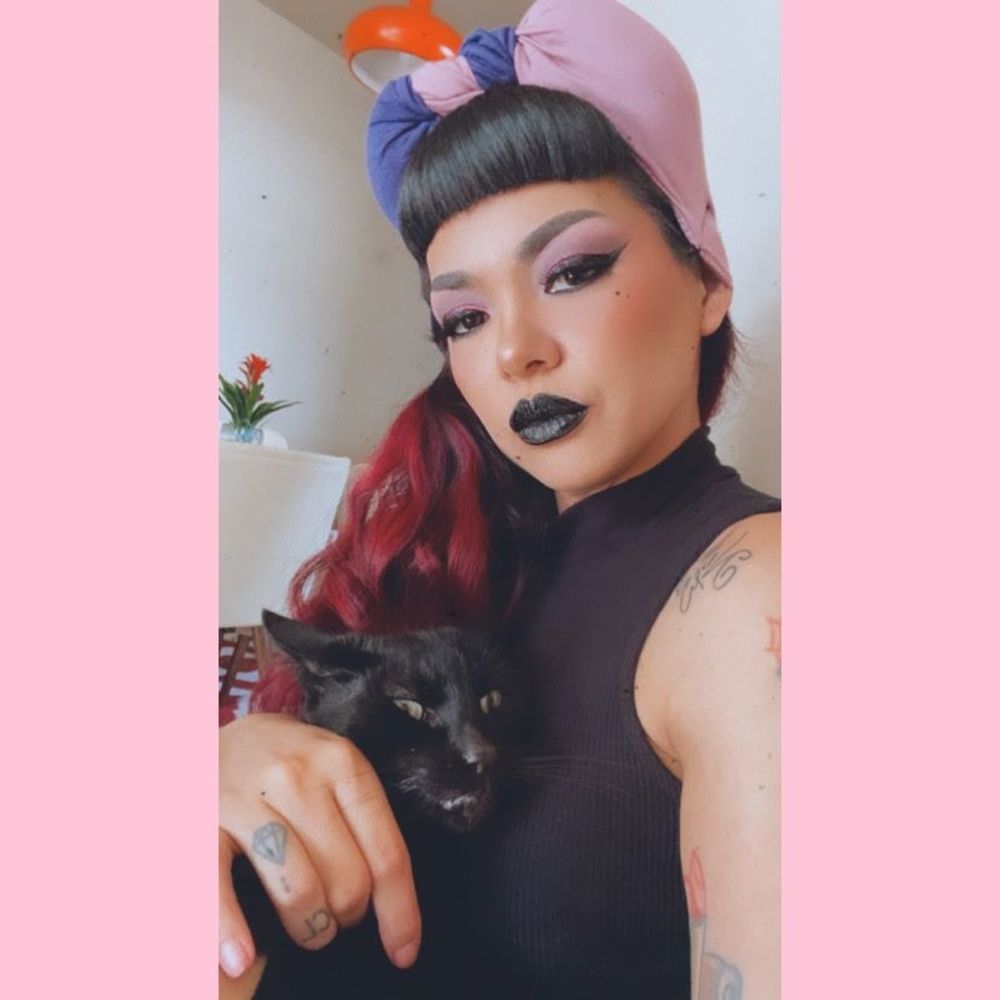 Meet your Posher, Becky